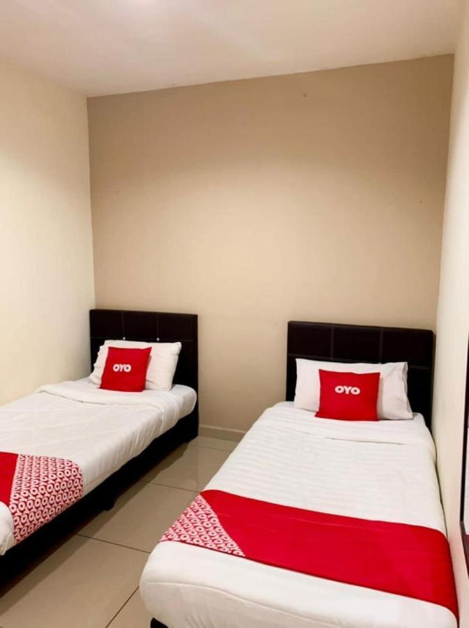 Semerah Suites Homestay Pontian Pontian Kecil Ngoại thất bức ảnh