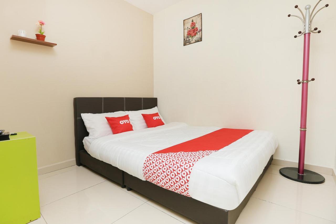 Semerah Suites Homestay Pontian Pontian Kecil Ngoại thất bức ảnh